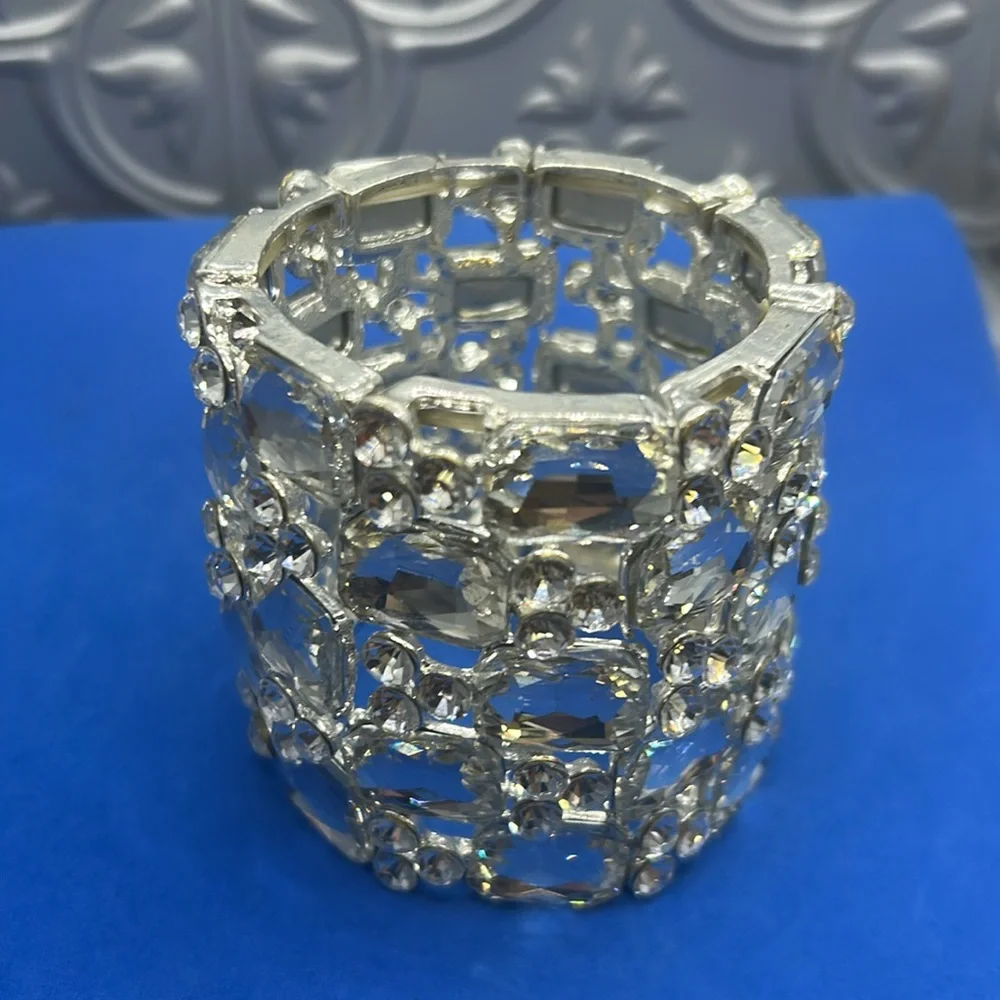 📌 📍 Wide Wedding Bridal Crystal Rhinestone Stretch‎ Chunky Statement Bangle B…